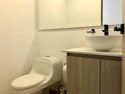 w Lovely 3BR w AC in Laureles