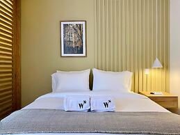 w Amazing Loft in Chico