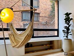 w Amazing Loft in Chico