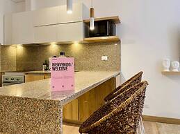 w Amazing Loft in Chico