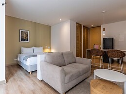 w Amazing Loft in Chico