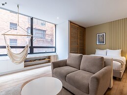 w Amazing Loft in Chico