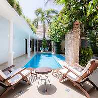 w Vibrant House 5BR w Pool n AC in Cartagena