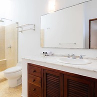 w Vibrant House 5BR w Pool n AC in Cartagena