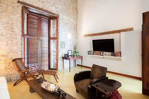 w Vibrant House 5BR w Pool n AC in Cartagena