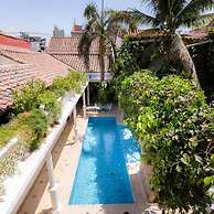 w Vibrant House 5BR w Pool n AC in Cartagena
