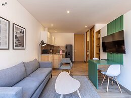 w Stunning 1BR in Chico