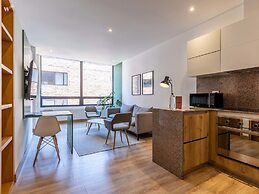 w Stunning 1BR in Chico