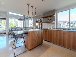 w Comfy Duplex in Poblado