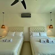 w Incredible 2BR w Unique View n AC