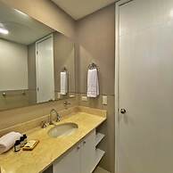 w Incredible 2BR w Unique View n AC