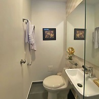 w Incredible 2BR w Unique View n AC