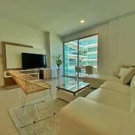 w Incredible 2BR w Unique View n AC