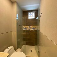 w Incredible 2BR w Unique View n AC