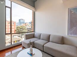 w Unique 1BR Duplex in Parque 93