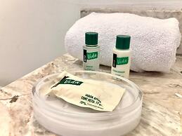 w Spectacular 2BR w Ocean View n AC in CTG