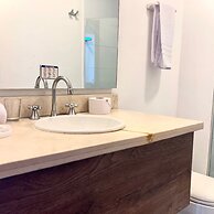 Stunning 2BR Apartment w/ Terrace n AC in CTG