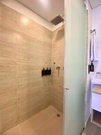 Magnificent Loft With Terrace