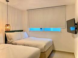 w Spectacular 2BR Apartment w/ AC in Cartagena