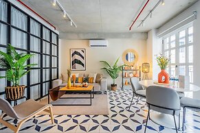 Spacious 2BR in Plaza Herrera