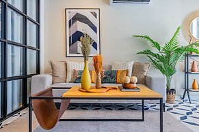 Spacious 2BR in Plaza Herrera