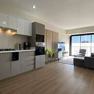 w Artistic 2BR With Balcony in Miraflores