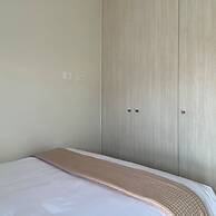 w Artistic 2BR With Balcony in Miraflores