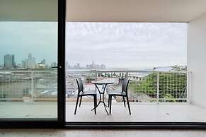 w Refined 1BR in Casco Antiguo