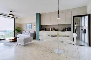 w Refined 1BR in Casco Antiguo