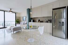 w Refined 1BR in Casco Antiguo