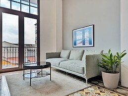 Lush 2BR in Casco Viejo