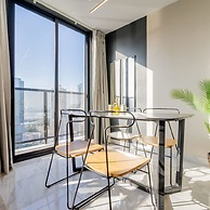 w Amazing 1BR With Beautiful View in Calle 50