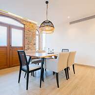 Awesome 2BR in Casco Viejo