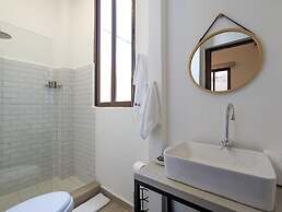 w Spacious 1BR in Casco Viejo