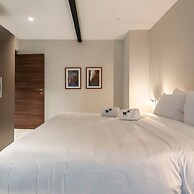 w Spectacular 3BR in Polanco