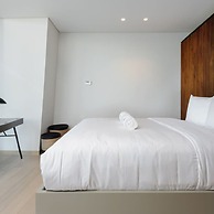 Luxurious 1BR With Panoramic View