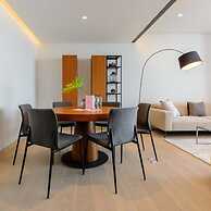 Luxurious 1BR With Panoramic View