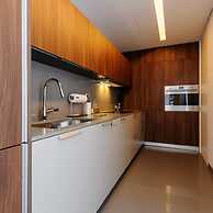 Luxurious 1BR With Panoramic View