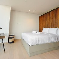 Luxurious 1BR With Panoramic View