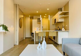 w Amazing 1BR With Balcony in Chico