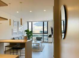 w Amazing 1BR With Balcony in Chico