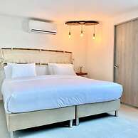 w Cozy 2BR w Balcony n AC in Cartagena