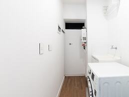 w Captivating 1BR in El Poblado