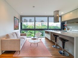 w Captivating 1BR in El Poblado