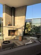 Perfect 5BR Villa With Private Terrace in Paracas