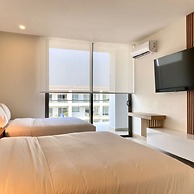 w Amazing 2BR With Balcony in Cartagena