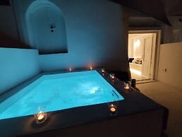 The Magic Luxury Cave Suites