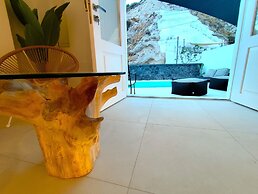 The Magic Luxury Cave Suites