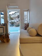 The Magic Luxury Cave Suites