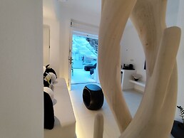 The Magic Luxury Cave Suites